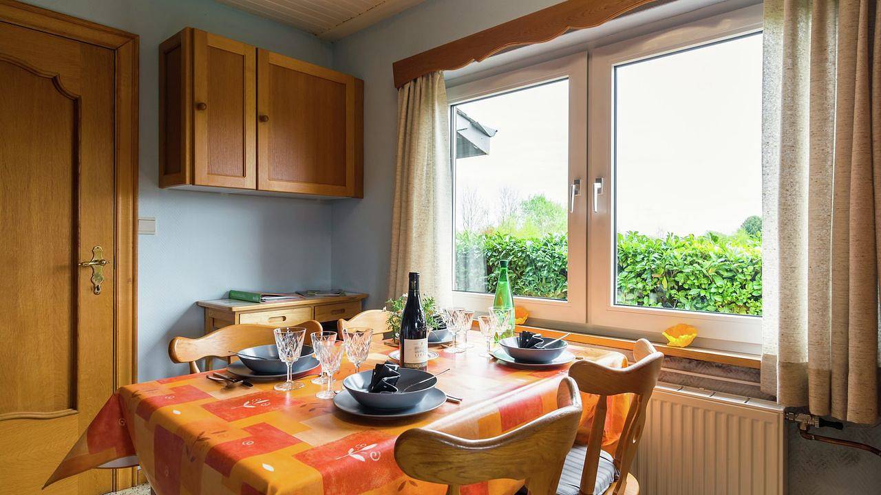 Vakantiehuis voor 4 personen met terras in Chiny, Provincie Luxemburg