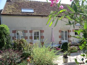 Chambre d’hôte pour 4 personnes, avec jardin, animaux acceptés dans Bray-en-Val