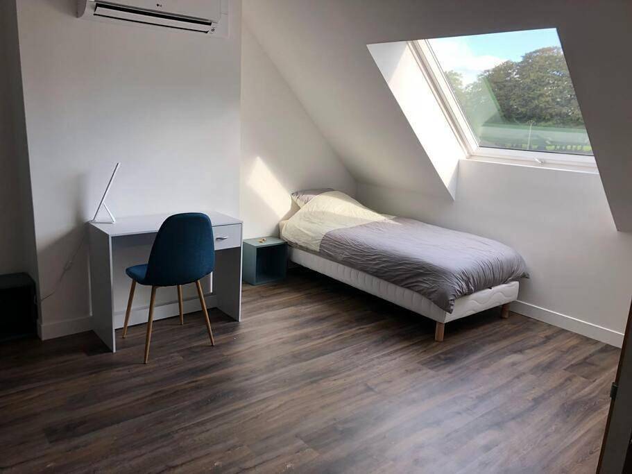 Six-Bedroom House in Écretteville-lès-Baons, Région de Rouen