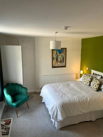 Chambre d’hôte pour 2 personnes, avec vue et terrasse à Bury