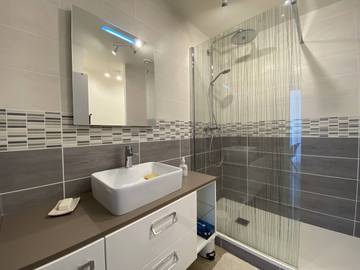 Appartement De Vacances pour 5 Personnes dans Perros-Guirec, Région de Lannion, Photo 4