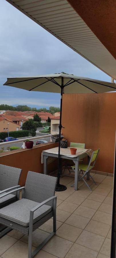 Gîte pour 2 personnes, avec terrasse et vue, animaux acceptés à Saint-Estève - 4