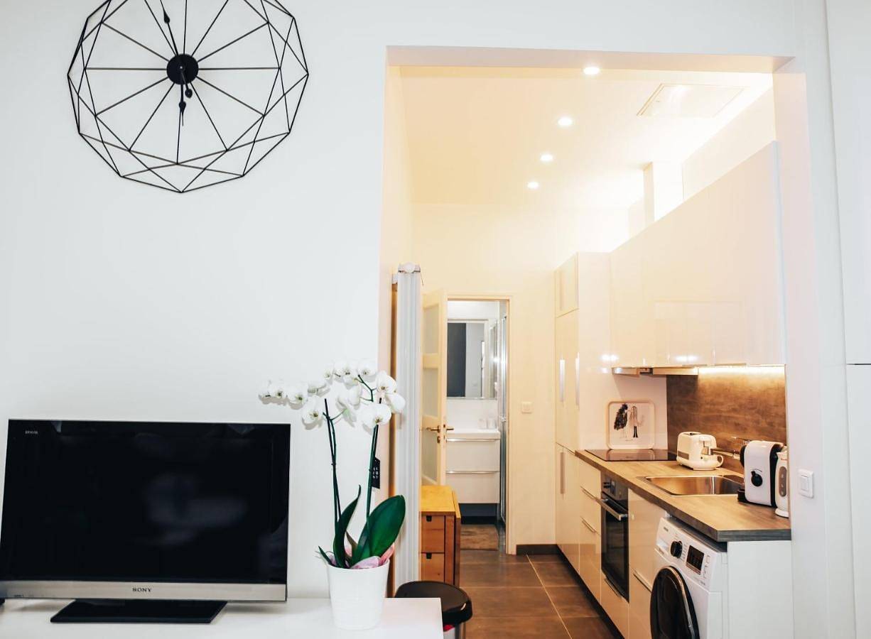 Appartement entier, Super Studio cosy - a 10 min de Cdg aéroport - a 30 min de Paris - a 10 min du salon d'expo Villepinte in Le Thillay, Val-d'Oise