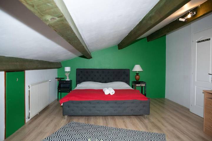 Chambre d’hôte pour 2 personnes, avec Terrasse ainsi que Jardin et Vue