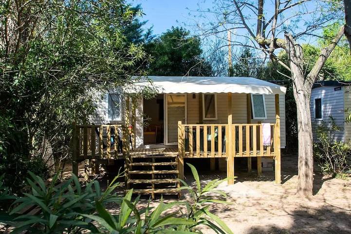 Camping pour 4 personnes à Roquebrune-sur-Argens