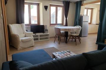 Location de vacances pour 6 personnes, avec jardin à Wuenheim