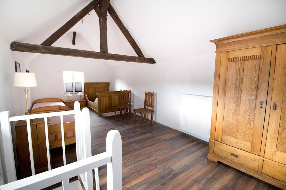 Ganze Wohnung, Neu! Dachoase Alsfeld in Alsfeld, Vogelsberg Region