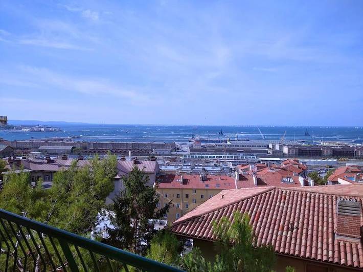 Apartament wakacyjny dla 2 osób, z taras i widok w Triest