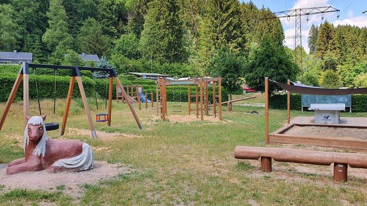 Ganze Ferienwohnung, Ferienwohnung für 4 Personen (46 m²) in Manebach in Manebach, Ilmenau