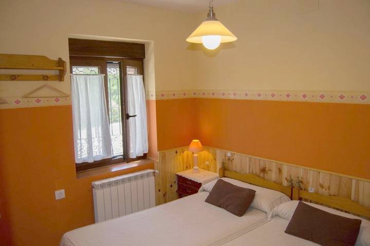 Casa de vacaciones para 11 personas, con jardín y terraza en Comarca de Ávila - 4