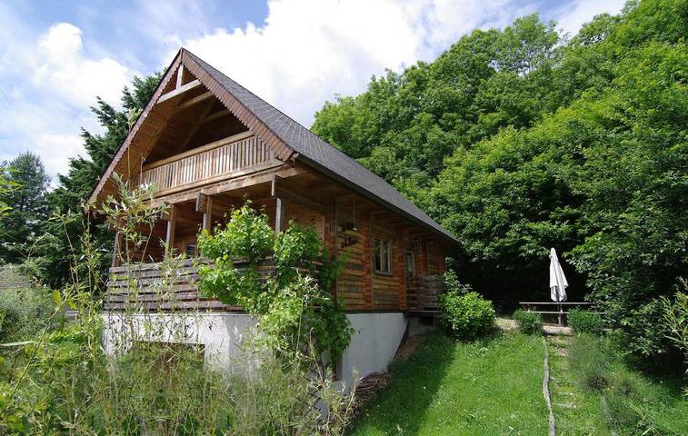 Gîte pour 5 personnes, avec Jardin et Vue