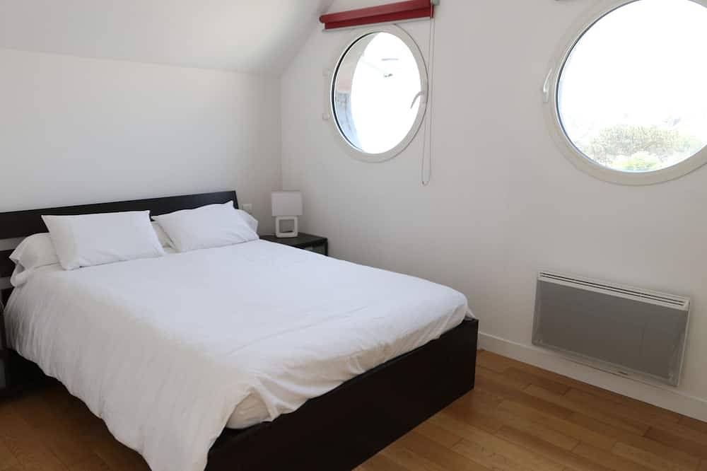 Promo - Contemporary House 100m from the Beach of Bénerville, Deauville, Sea View in Benerville-sur-Mer, Lisieux region