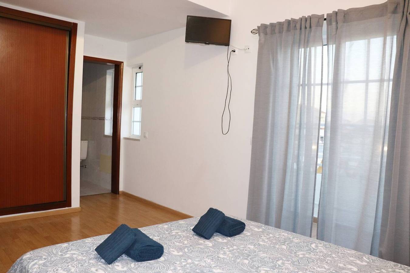 Charmante maison avec cheminée à Grândola, 142 m², Internet inclus in Grândola, Alentejo Litoral