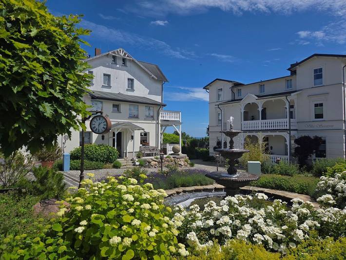 Ferienhaus für 4 Personen, mit Balkon und Terrasse sowie Seeblick in Sassnitz
