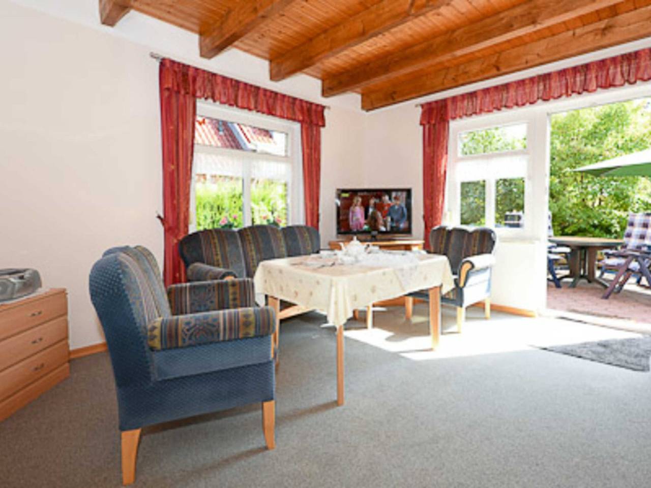 Ganze Ferienwohnung, Ferienhaus Sandbank - Ferienwohnung 2 in Bensersiel, Esens