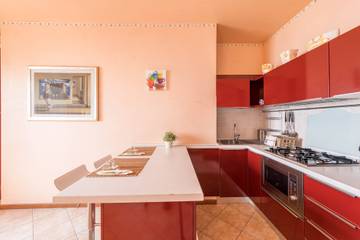 Appartement De Vacances pour 4 Personnes dans Torri del Benaco, Montagnes autour du lac de Garde, Photo 2