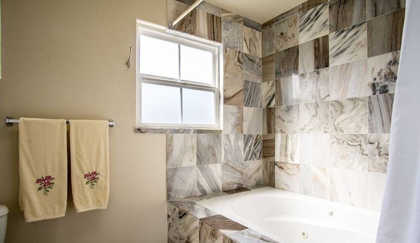 Gîte pour 2 personnes, avec balcon à Monterey - 3