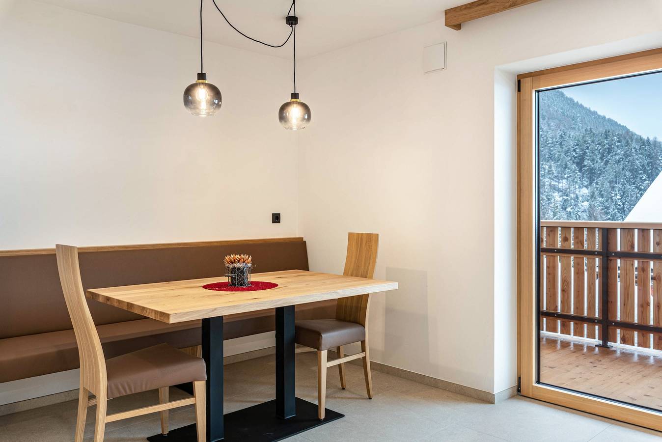 Farm 'Enzian' with Mountain View, Shared Terrace and Wi-Fi in Pardell, Villnöß