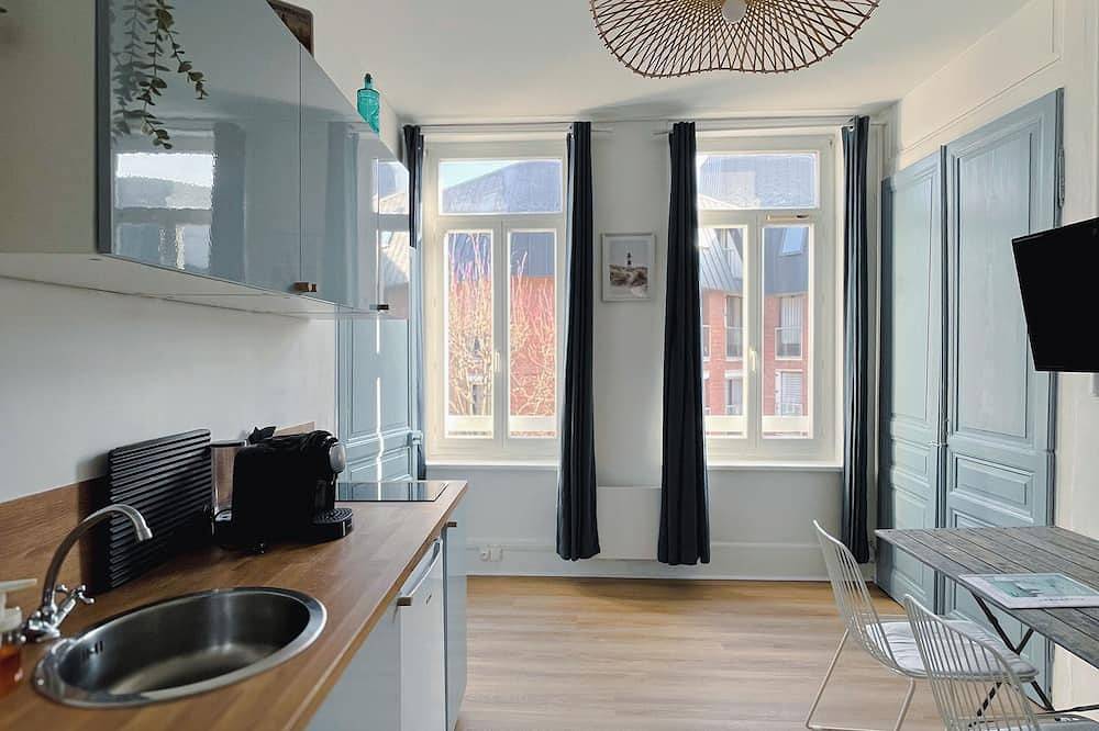 Ganze Wohnung, The blue cocoon in Dünkirchen, Flanderns Dünenküste
