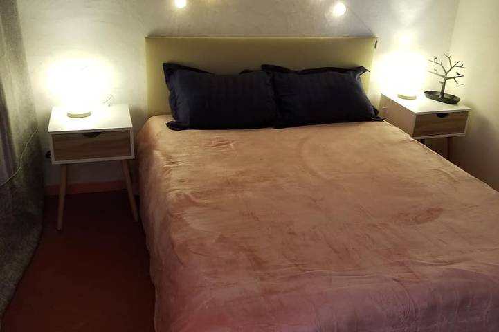 Gîte pour 2 personnes, avec terrasse et jardin à Saint-Julien-le-Petit - 3