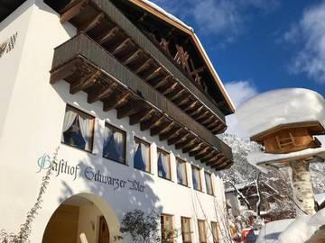 Hotel für 2 Personen, mit Sauna und Garten, mit Haustier in Pettneu am Arlberg