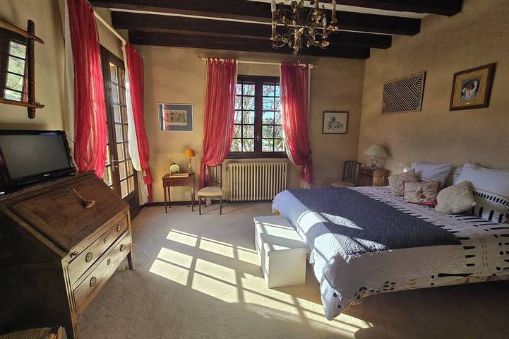 Chambre d’hôte pour 6 personnes à Couze-et-Saint-Front - 2