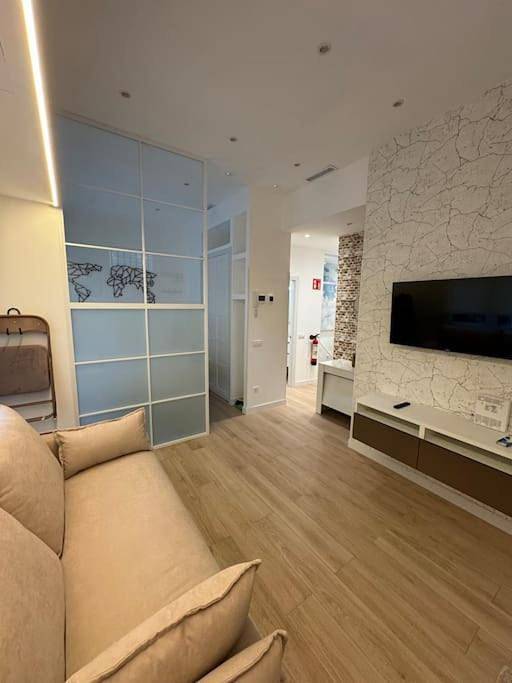 Apartamento entero, Madrid Centro Apartamnto Estreno in Arganzuela, Madrid
