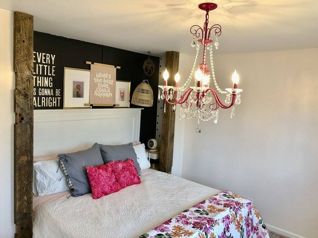 The Girlfriend Getaway - Centrally Located-Keyless Entry in Lancaster County (NE)