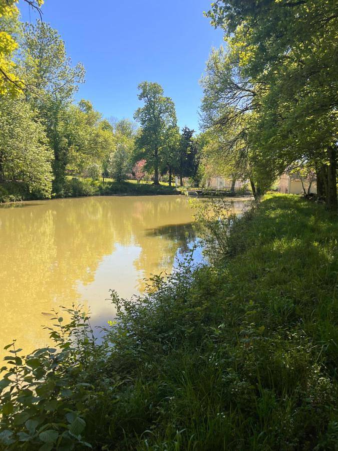 Location de vacances pour 3 personnes, avec Jardin et Vue dans Leugny - 2