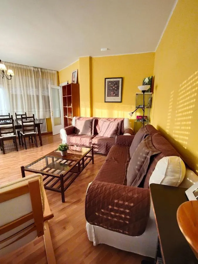 Apartamento de vacaciones para 5 personas, con vistas y terraza - 1