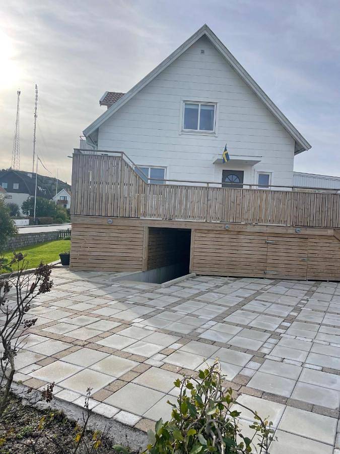 Ferienwohnung für 2 Personen, mit Terrasse und Garten in Grebbestad
