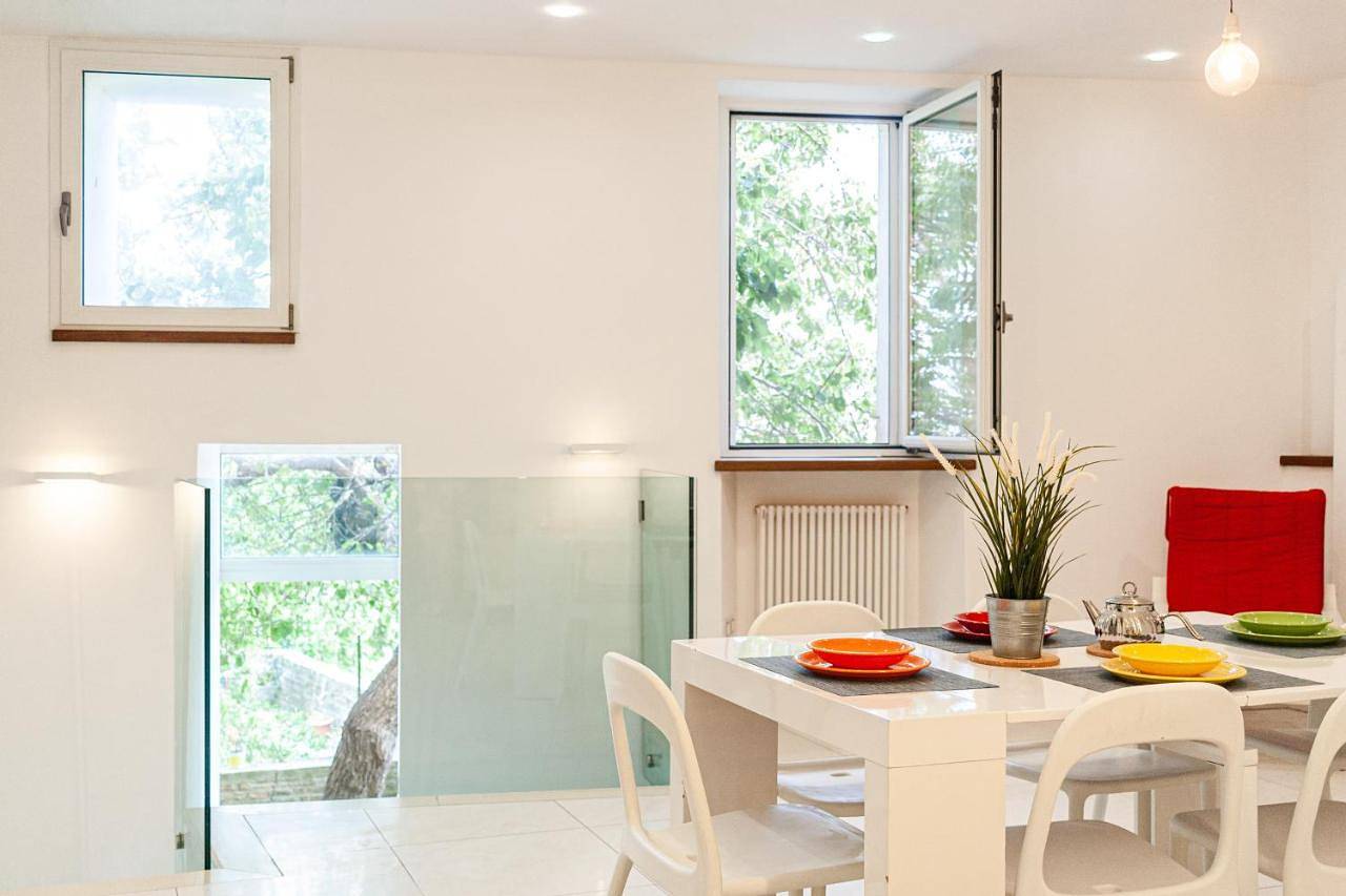 Ganze Wohnung, Two-Bedroom Apartment in Urbino, Valle del Metauro