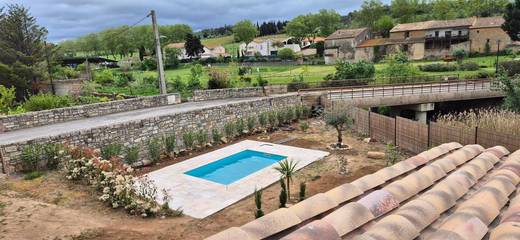 Gîte pour 8 personnes, avec piscine et jardin à Tournissan
