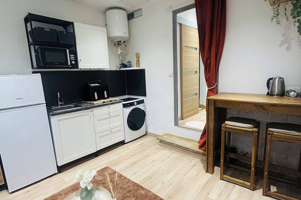 Detached apartment Estaque -Port district Estaque and ter station 5 minutes' walk away in Marseille, Marseille und Umgebung