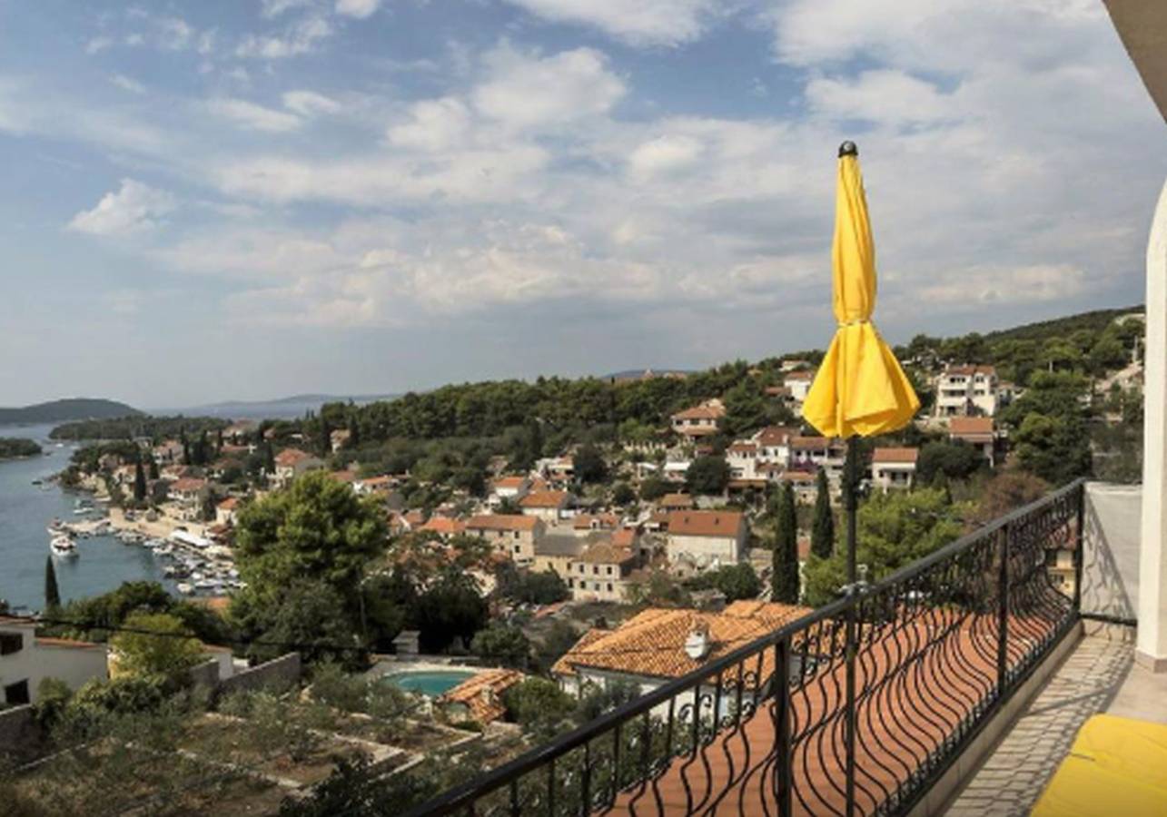 Ganzes Studio, Apartments Vesna in Maslinica, Solta