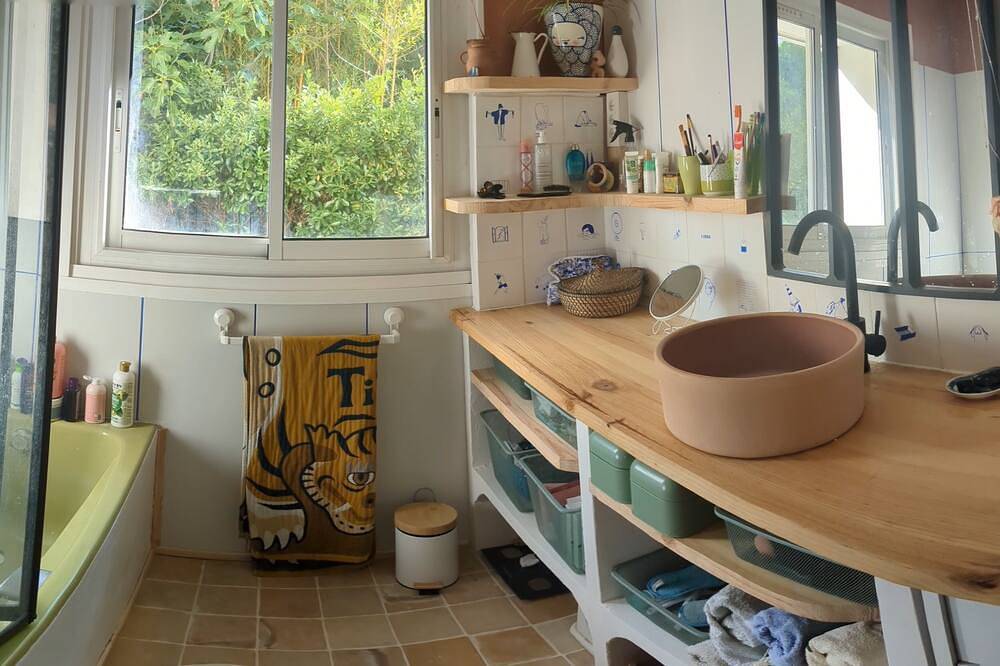 Ganze Wohnung, Garden apartment 5 minutes from the sea in La Garde, Mittelmeerküste (Frankreich)
