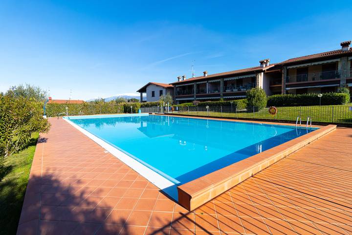 Vakantieappartement voor 6 personen, met terras en tuin in Manerba del Garda