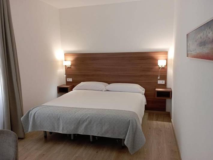 Hôtel pour 2 personnes, avec jacuzzi et terrasse à Alaior - 2