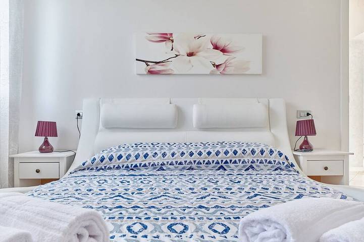 Ganze Wohnung, Minerva Holidayhome - Mimosa Wohnung in Manerba del Garda, Gardasee-Berge