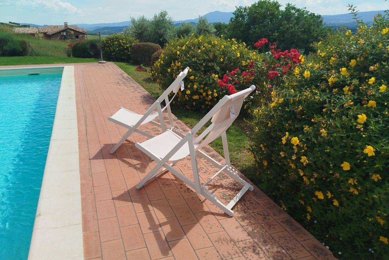 Apartamento entero, Guesthost - Il Glicine, apt with garden and pool in Castiglione del Lago, Lago Trasimeno