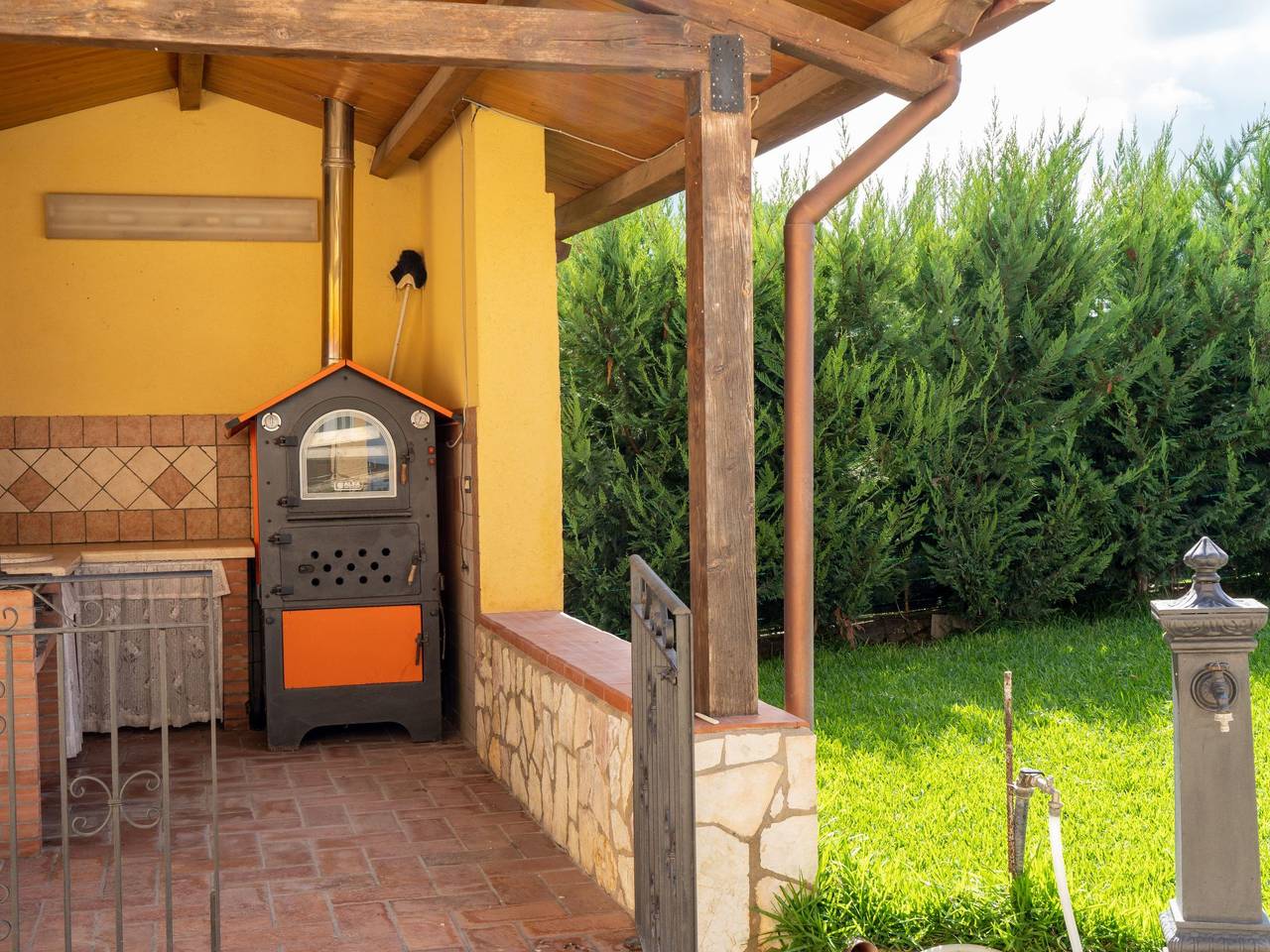 Wunderschöne Villa Oasi della Pace, mit privatem Pool, Wlan und Grillplatz in Partinico, Palermo Provinz