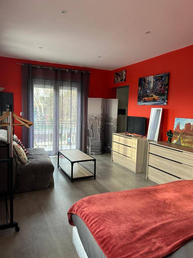 Chambre d’hôte pour 2 personnes, avec vue et jardin