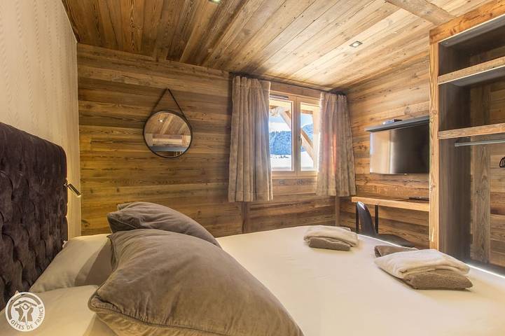 Chalet pour 14 personnes, avec jacuzzi ainsi que sauna et terrasse, animaux acceptés à Praz de Lys - 4
