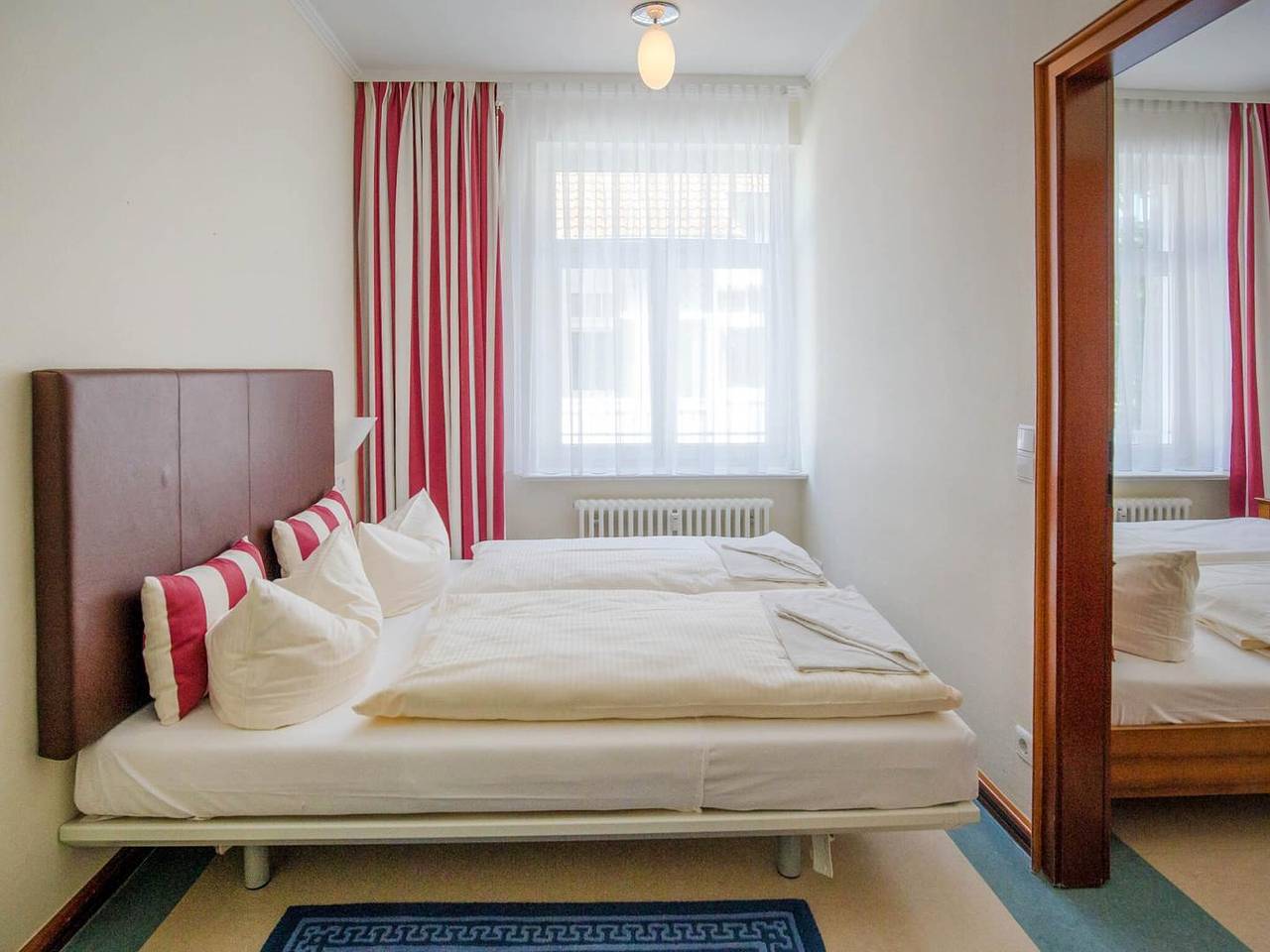 Hel lejlighed, Ferienwohnung mit Meerblick und 2 Schlafzimmern in Ostseebad Binz, Binz