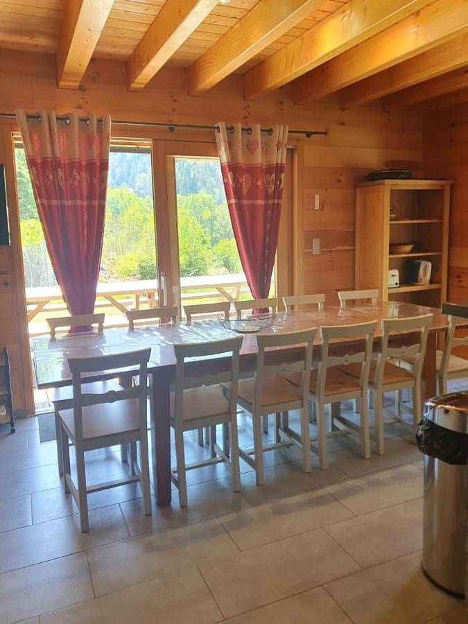 Chalet 12 personnes avec étang - 5 chambres - in Saint-Maurice-sur-Moselle, Région d'Épinal