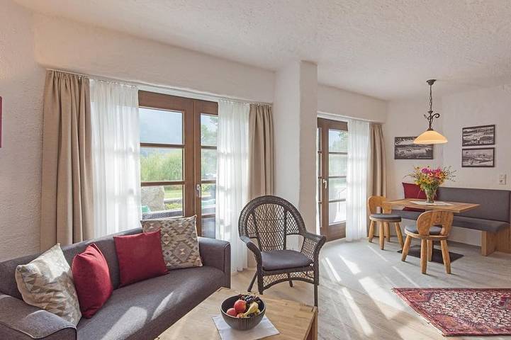 Hütte für 2 Personen, mit Terrasse und Garten in Seefeld in Tirol