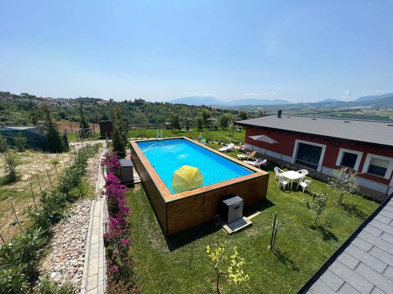 Casa Dei Bulldogs - Casa Dei Bulldogs 652.1 in Penne, Gran Sasso