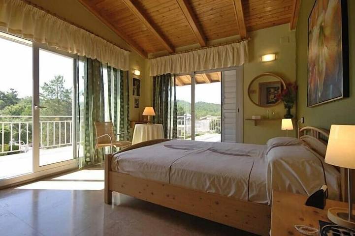 Club Villamar - Belle villa avec piscine privée, grande terrasse et pelouse. in Vidreres, Costa Brava