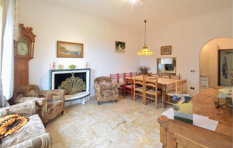 Sonniger Rückzugsort mit Pool, Terrasse und WLAN in Vallerotonda, Frosinone Provinz