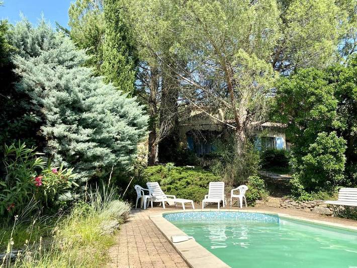 Maison d’hôte pour 2 personnes, avec Balcon et Terrasse ainsi que Jardin et Piscine
